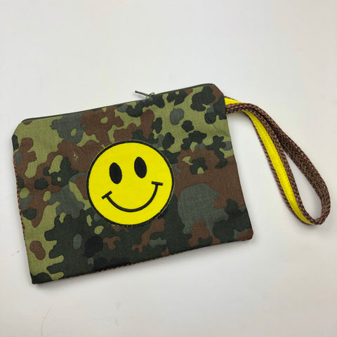 MaskenClutch 004